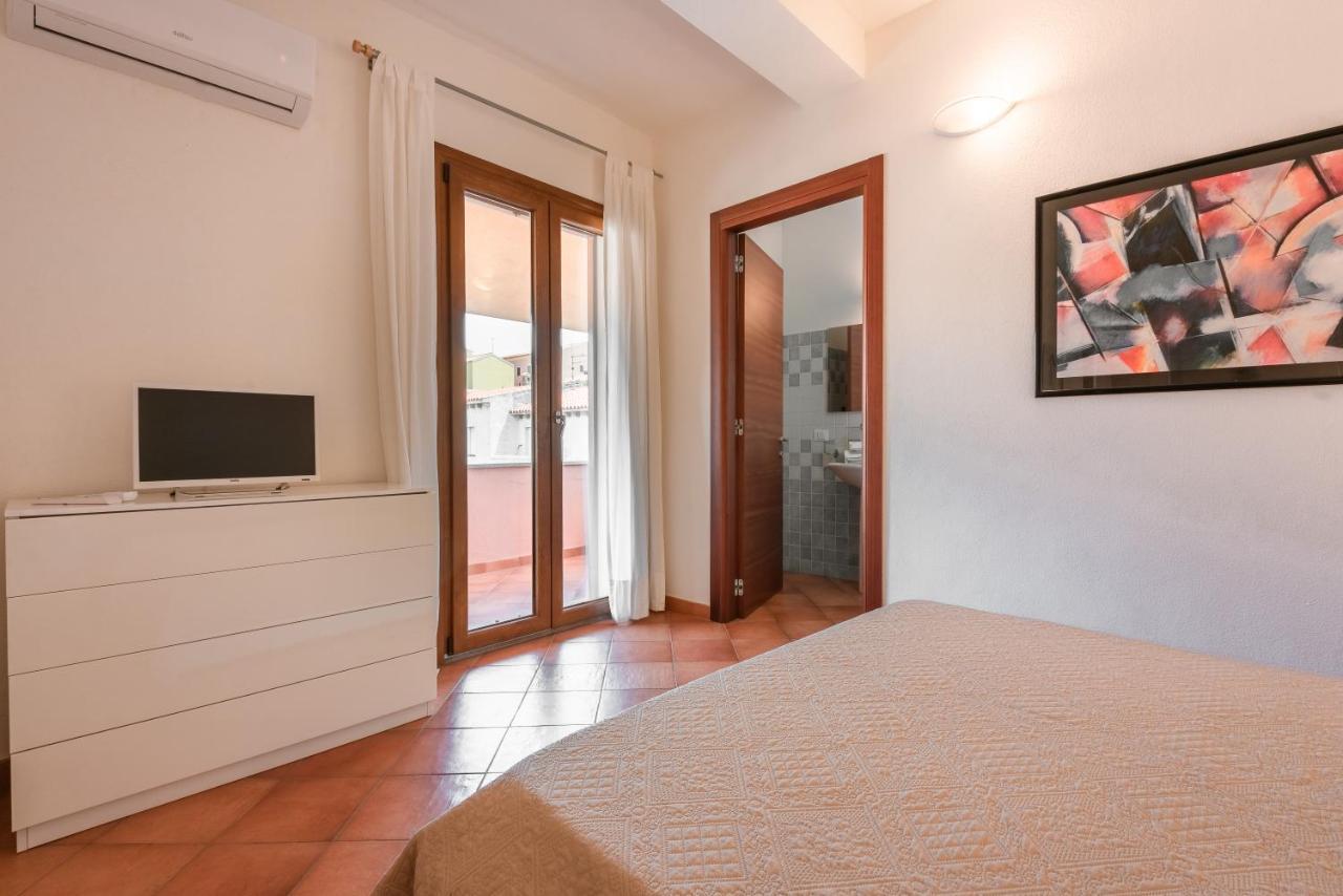 Cristal Blu Aparthotel Santa Teresa Gallura Εξωτερικό φωτογραφία