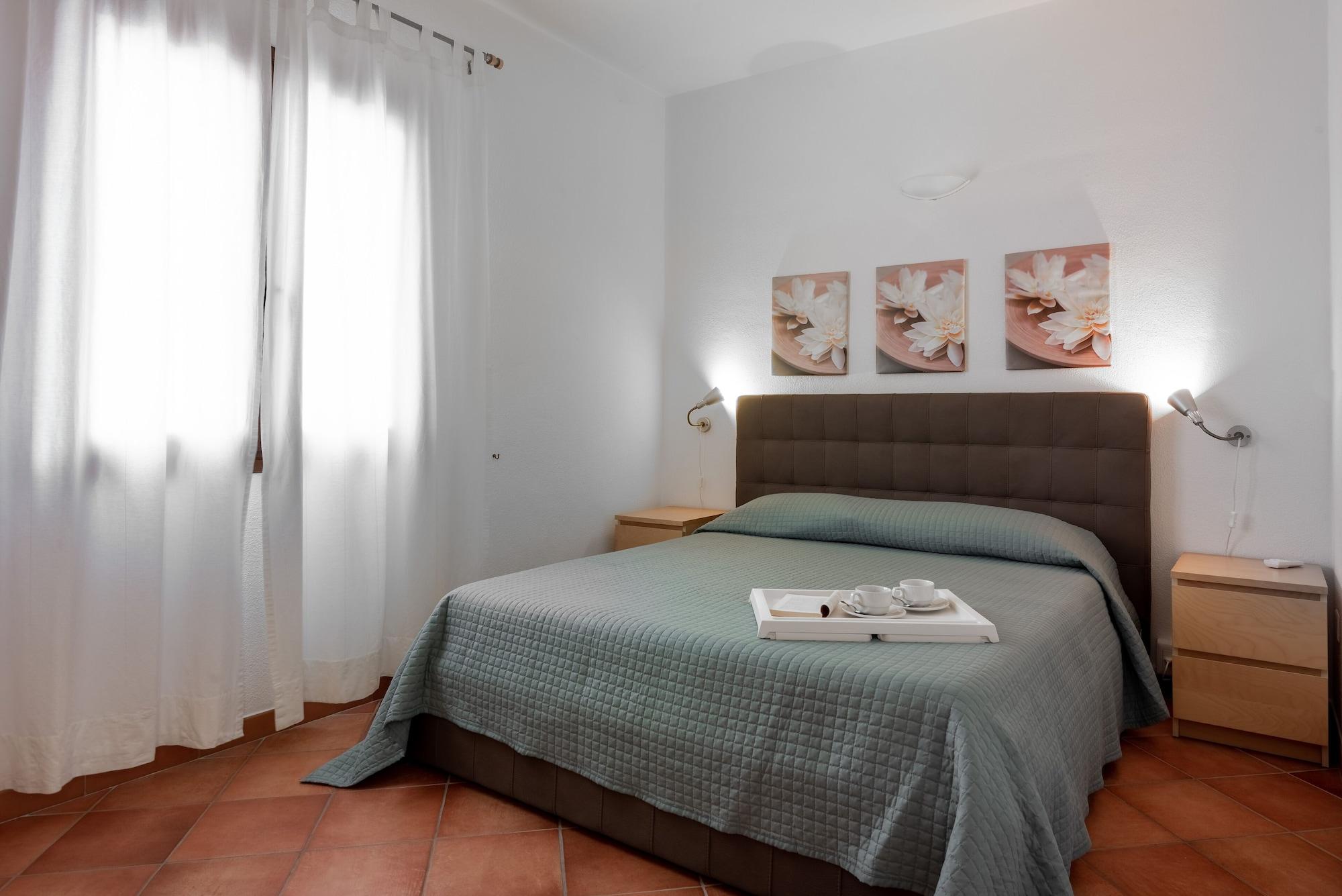 Cristal Blu Aparthotel Santa Teresa Gallura Εξωτερικό φωτογραφία