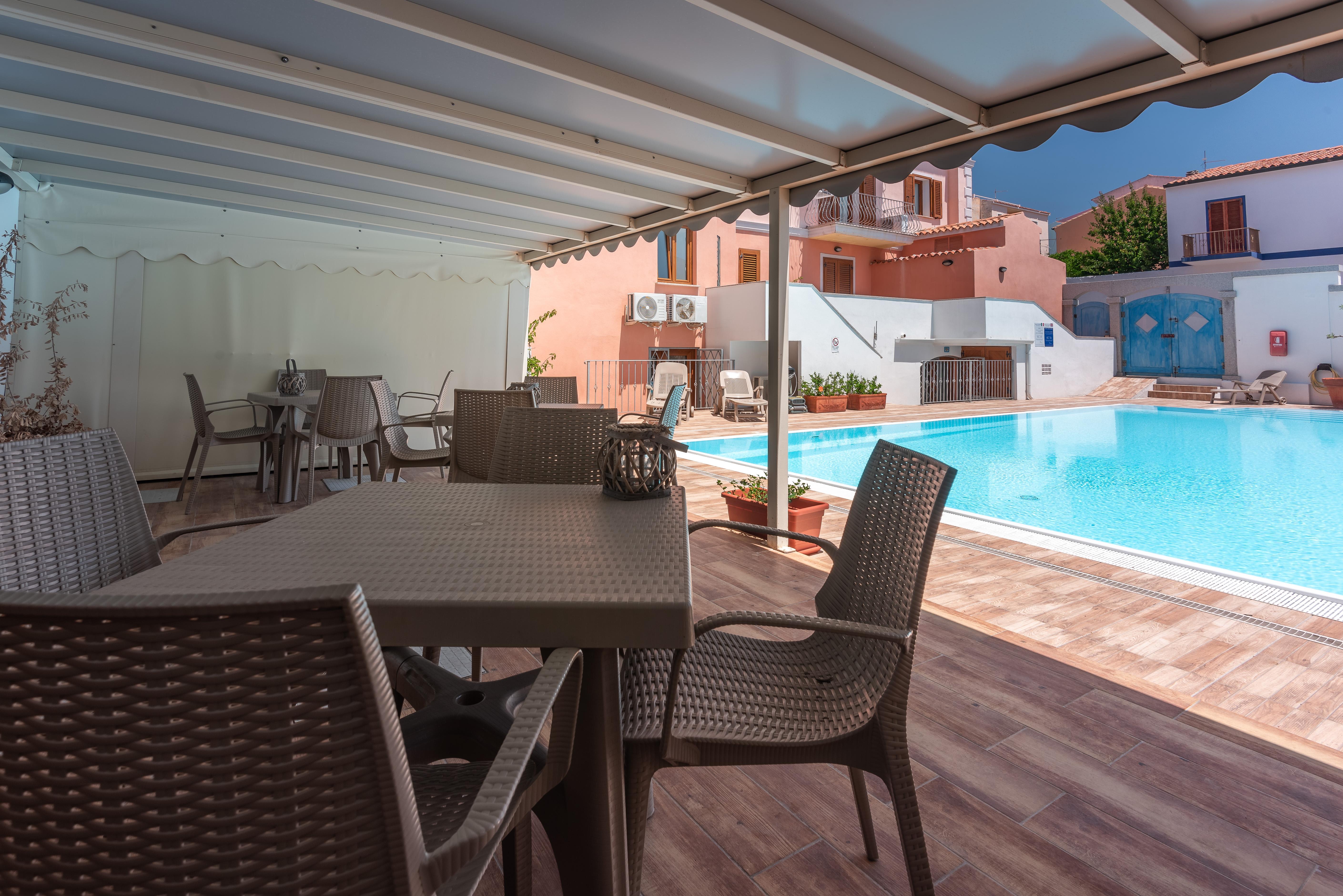 Cristal Blu Aparthotel Santa Teresa Gallura Εξωτερικό φωτογραφία