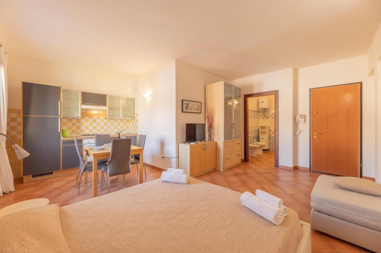 Cristal Blu Aparthotel Santa Teresa Gallura Εξωτερικό φωτογραφία